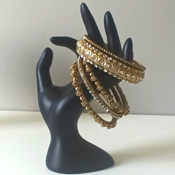Jewelry - Five Piece Bangle Set